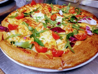 OFERTA DE JOI PIZZA FAMILY PRET SPECIAL